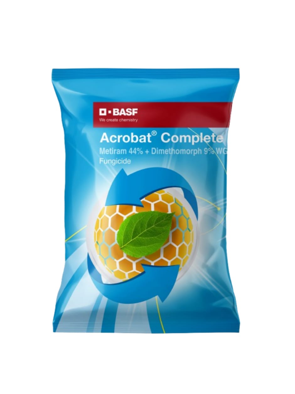 Acrobat Complete fungicide containing Metiram 44% and Dimethomorph 9% WG, used for effective control of fungal diseases like downy mildew and late blight in crops.