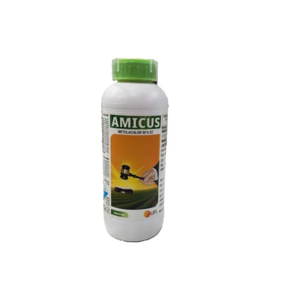 "Amicus Herbicide bottle labeled Metolachlor 50% EC by Nagarjuna, designed for effective pre-emergence and early post-emergence weed control in crops like maize, cotton, and groundnut, featuring crop safety and long-lasting action against grassy and broadleaf weeds."