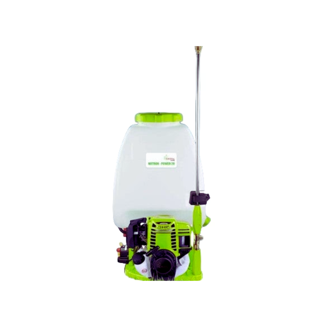 Crystal Nutron Power 20 rechargeable electric knapsack sprayer with double motor, 20-liter tank, and adjustable pressure, designed for efficient and convenient large-scale spraying in orchards, coffee plantations, and expansive agricultural fields.